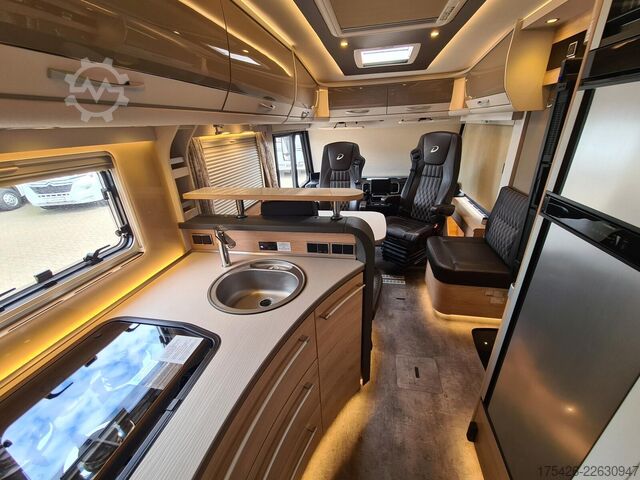 Integriertes Wohnmobil DETHLEFFS Esprit I 7150-2 DBM *Hubstützen*Luftfeder*4.8 t*