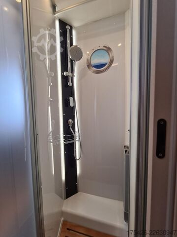 Integriertes Wohnmobil DETHLEFFS Esprit I 7150-2 DBM *Hubstützen*Luftfeder*4.8 t*