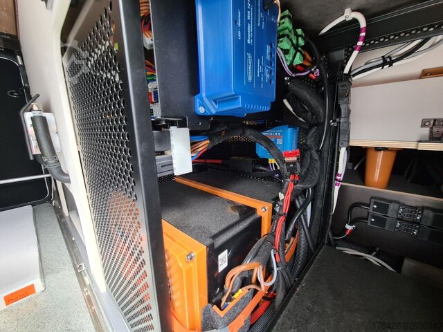 Integriertes Wohnmobil DETHLEFFS Esprit I 7150-2 DBM *Hubstützen*Luftfeder*4.8 t*