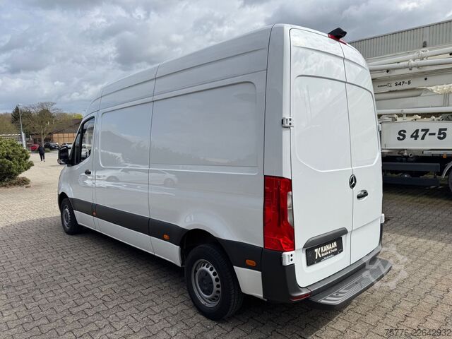 Furgoneta de caja alta MERCEDES-BENZ 211 CDI Sprinter III Kasten L2 Hoch WIE NEU