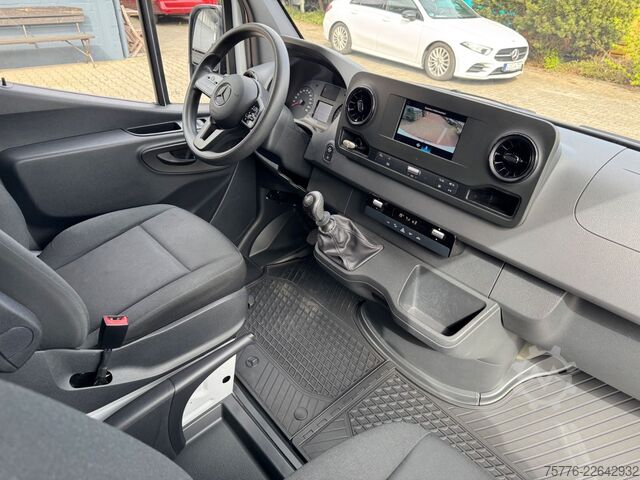 Furgoneta de caja alta MERCEDES-BENZ 211 CDI Sprinter III Kasten L2 Hoch WIE NEU