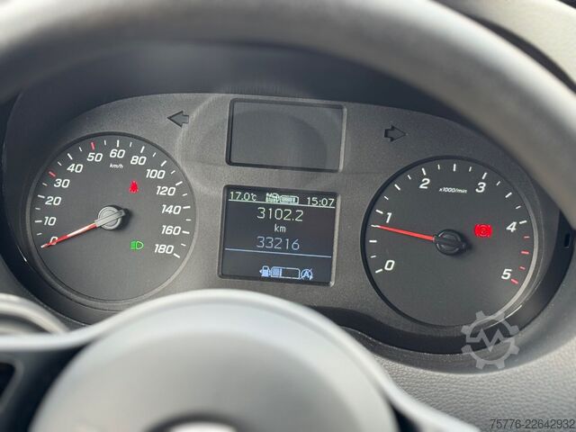 Furgoneta de caja alta MERCEDES-BENZ 211 CDI Sprinter III Kasten L2 Hoch WIE NEU