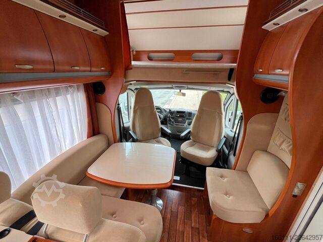 Alkovový obytný automobil HOBBY AK 615 KLC - Etagenbetten - Klima - Garage -