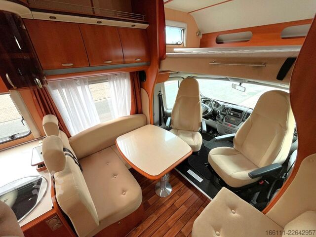 Alkovový obytný automobil HOBBY AK 615 KLC - Etagenbetten - Klima - Garage -
