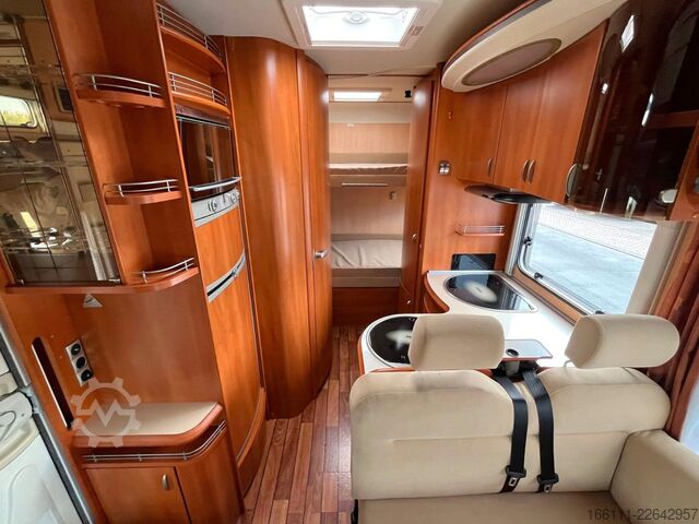 Alkovový obytný automobil HOBBY AK 615 KLC - Etagenbetten - Klima - Garage -