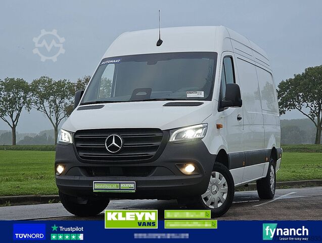 รถสเตชั่นแวกอนหลังคาสูง MERCEDES-BENZ SPRINTER 317 L2H2 LED Mbux Autom!
