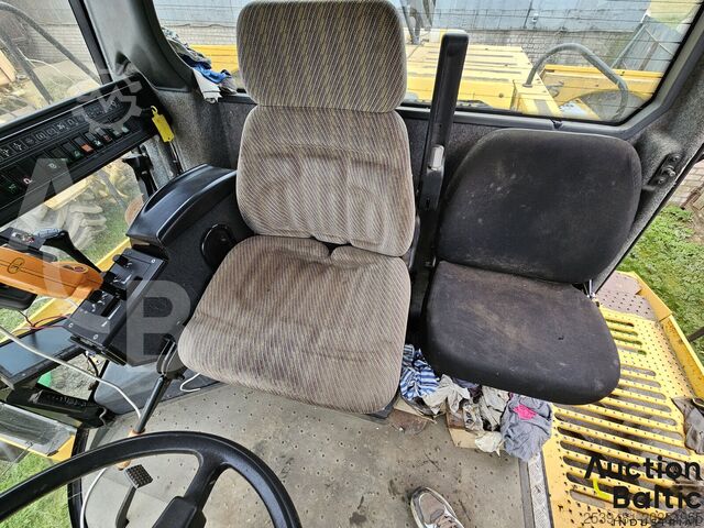 Cosechadora de forraje New Holland FX 50