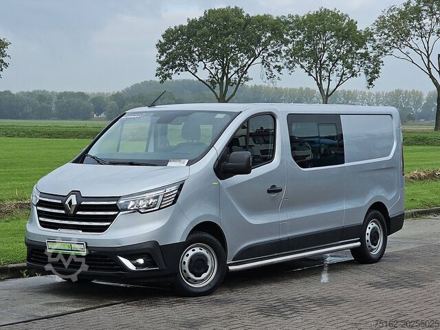 Camioneta familiar de techo alto RENAULT TRAFIC 2.0 DCI L2 Dubbel Cabine NAP