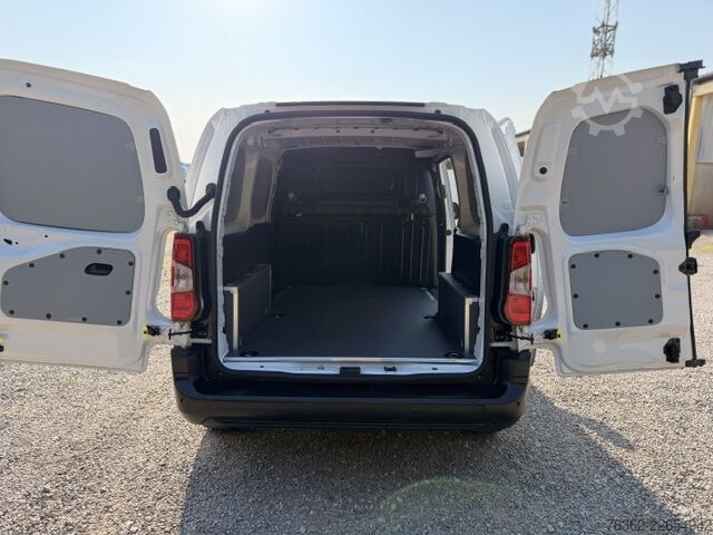 Paneelauto pikk FIAT Doblo Kastenwagen XL 1.5 Klima Kamera
