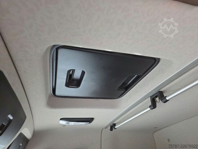 Автомобиль с заменяемым кузовом MERCEDES-BENZ 2545 BDF Multiwechsler, 2 x AHK, Euro 6  D,M,N