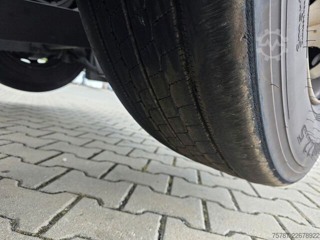 Автомобиль с заменяемым кузовом MERCEDES-BENZ 2545 BDF Multiwechsler, 2 x AHK, Euro 6  D,M,N