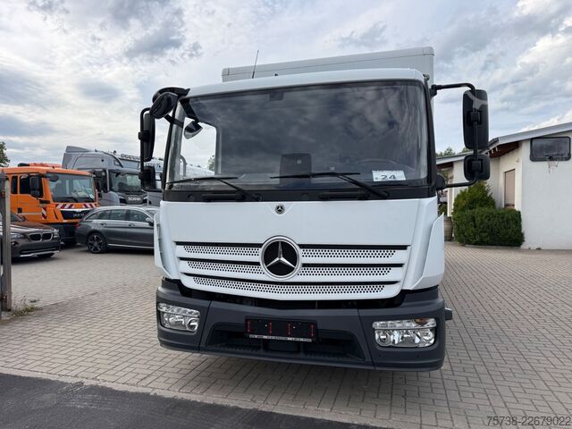 Dobozos furgon MERCEDES-BENZ Atego 821 L Koffer+LBW/Klima/Motorbremse/EURO6D