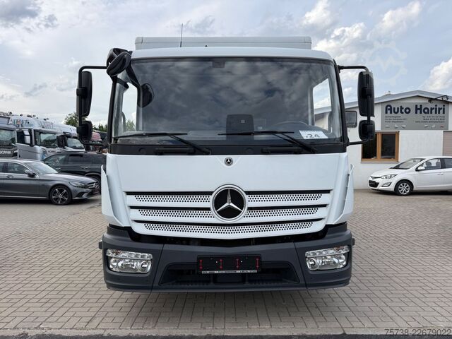 Dobozos furgon MERCEDES-BENZ Atego 821 L Koffer+LBW/Klima/Motorbremse/EURO6D