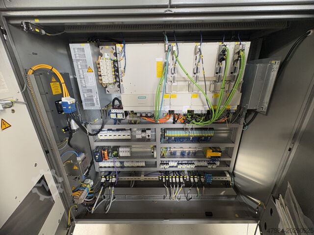 Universal-Bearbeitungszentrum Deckel Maho DMU 50 EVO LINEAR