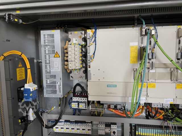 Universal-Bearbeitungszentrum Deckel Maho DMU 50 EVO LINEAR