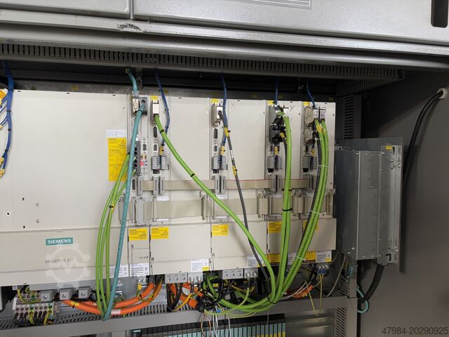 Universal-Bearbeitungszentrum Deckel Maho DMU 50 EVO LINEAR