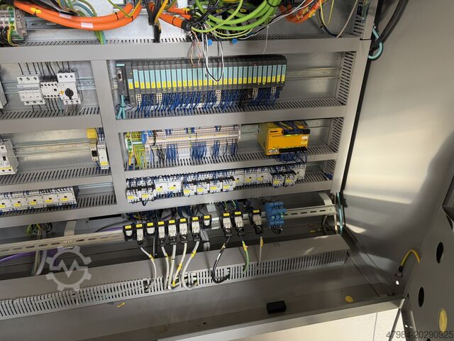 Universal-Bearbeitungszentrum Deckel Maho DMU 50 EVO LINEAR