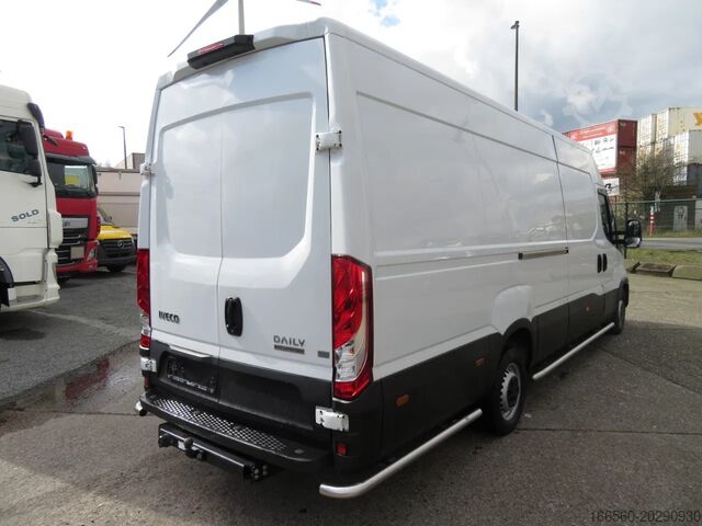 Varebil Iveco DAILY 35 S 14 A8