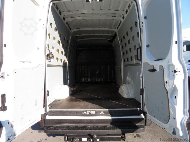 Van Iveco DAILY 35 S 14 A8