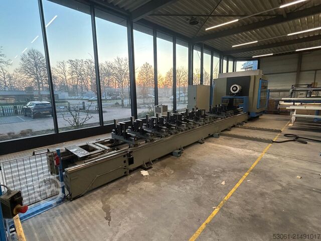 5-axlig bearbetningscenter Emmegi Satellite XT 10.5