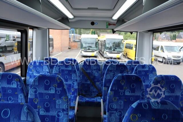 Xe buýt nhỏ Iveco Indcar Mobi Scolaire / 8.6m / 33 pl / Automatic / Airc...