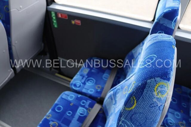Xe buýt nhỏ Iveco Indcar Mobi Scolaire / 8.6m / 33 pl / Automatic / Airc...
