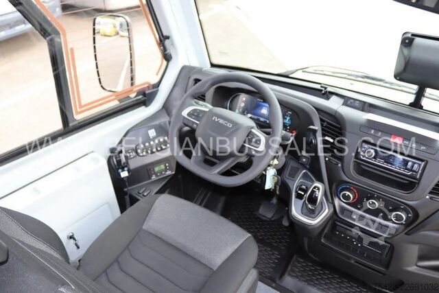 Minibus Iveco Indcar Mobi Scolaire / 8.6m / 33 pl / Automatic / Airc...