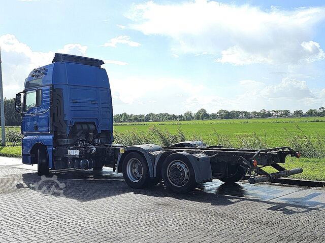 キャブ付きシャシー MAN 26.560 TGX 6x2-4 Chassis