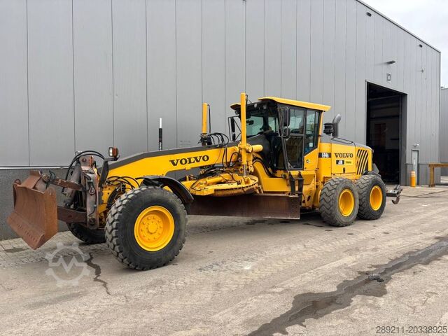 ممهدة Volvo G 946 AWD (CE Certified / New Engine)