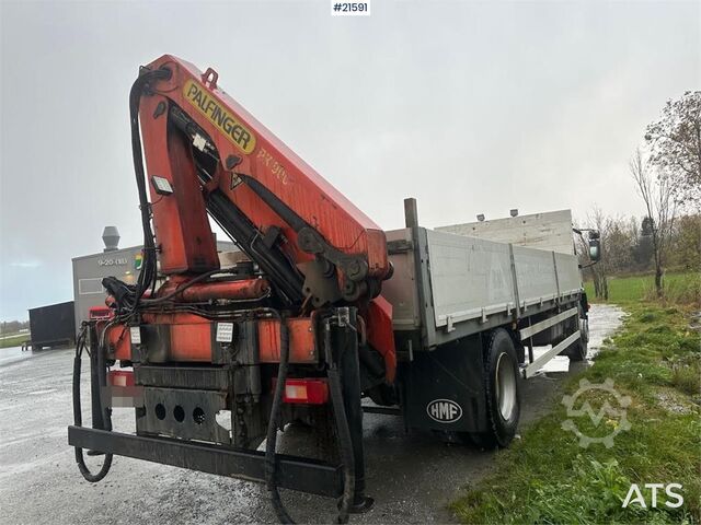 Kamion kran Volvo FL 6 flatbed truck w/ rear mounted crane. WATCH VI
