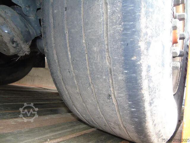 Nền tảng tải KASSBOHRER 3 AXLE BPW