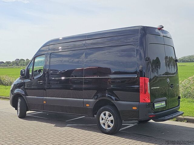 Kombi z wysokim dachem MERCEDES-BENZ SPRINTER 317 L2H2 LED Mbux10 Navi