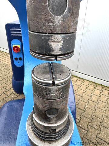 Крафтформер/ECKOLD KF 653 C та інструменти ECKOLD KF 653 C & Werkzeuge