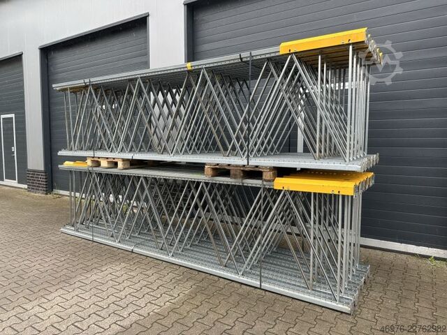 4 500 x 1 100 mm / Lengde: 14,04 løpemeter. BITO PRO Palettenregalanlage Palettenregal Regal