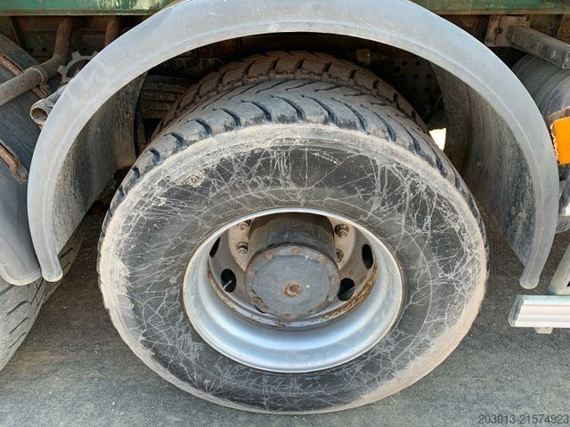 コンクリートポンプ車 MERCEDES-BENZ AROCS 2636 6x4 Euro 6 Betonpumpe SERMAC 5Z33