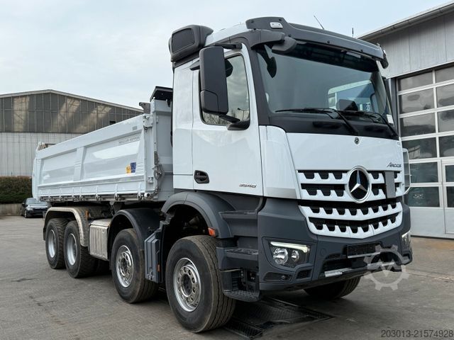 ダンプトラック MERCEDES-BENZ AROCS 3548 8x4 Euro 6 Meiller Kipper Bordmatik