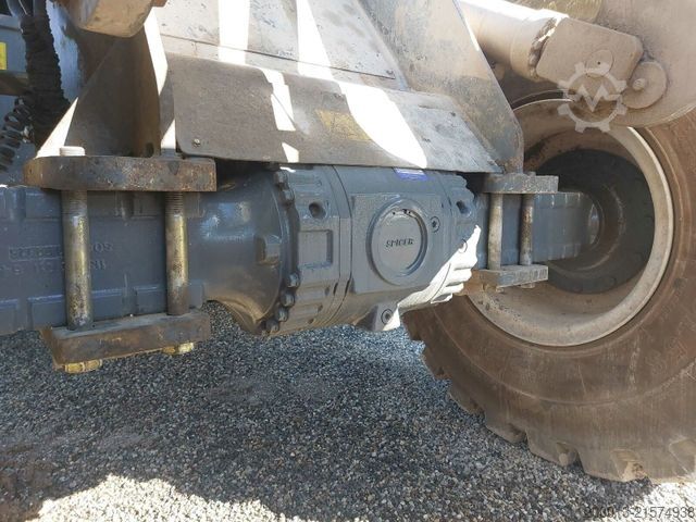 ホイールローダー TEREX TL260 Radlader 15,8 T *8.000 h