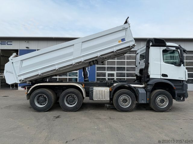 三方ダンプトラック MERCEDES-BENZ AROCS 3548 8x4 Euro 6 Meiller Kipper Bordmatik