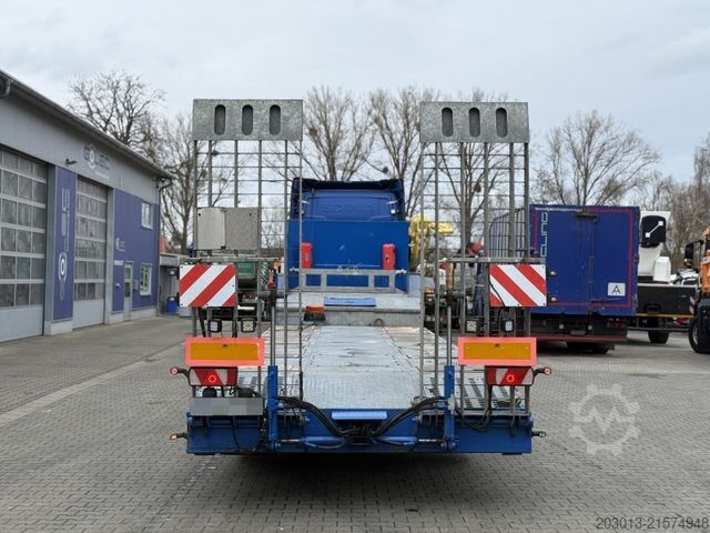 低床セミトレーラー  ELBO EN04 Tieflader 3 Achs / 2 Liftachsen