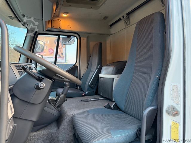 平ボディトラック VOLVO FL 240 Pritsche KRAN 10m