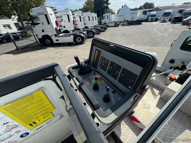 منصة عمل مركبة على شاحنة Iveco Daily  35-140 Bühne Versalift 13m 2 Personen Korb 200kg