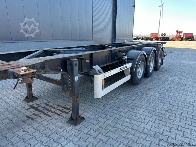 Containervervoer Van Hool 20FT/30FT ADR (EX/II, EX/III, FL, OX, AT) / SAF...