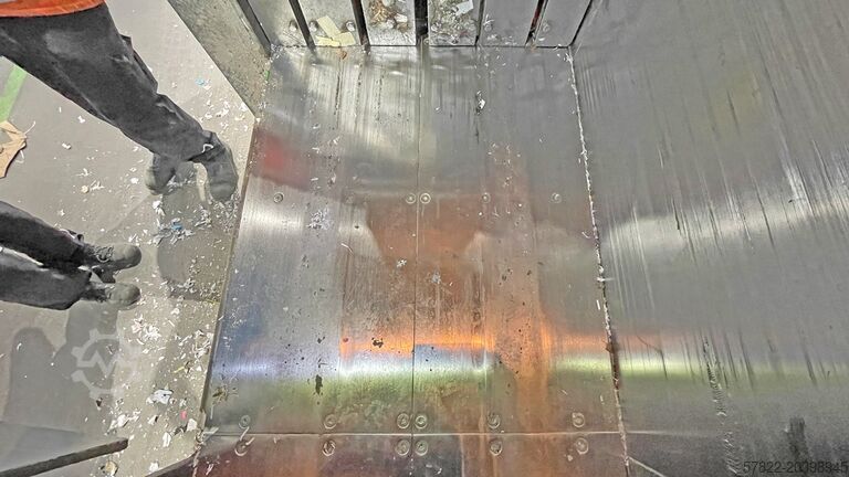 Presse à balles 145 t avec grande trémie d'alimentation Paal GmbH Konti 600 E