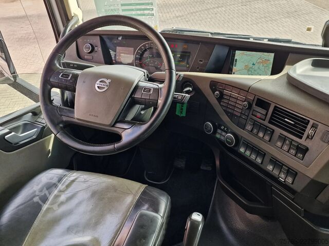 Standard-SZM Volvo FH 13.500 Globetrotter XL 6x2 - Full air - Leat...