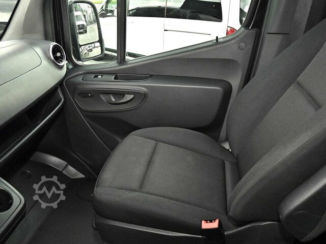 Minibus Mercedes-Benz Sprinter 317 CDI Tourer L3 (2-2-2-3) AHK Kame