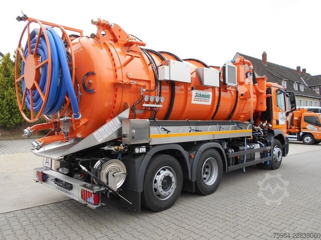 Vakuumtanktankvogn MAN TGM 26.320 6x2-4 BL / Faros 14/1 piston