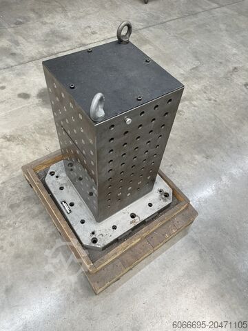 Zero-point clamping system Parotec Powergrip 320 mm x 320 mm