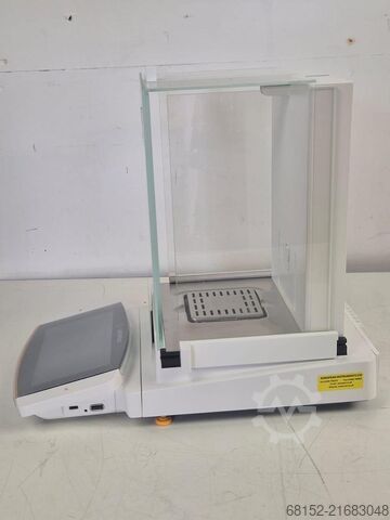 Sartorius MCA225P-2S00-A Cubis II Semi-Micro Balance Sartorius MCA225P-2S00-A