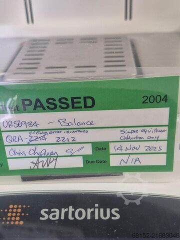 Sartorius MCA225P-2S00-A Cubis II Semi-Micro Balance Sartorius MCA225P-2S00-A