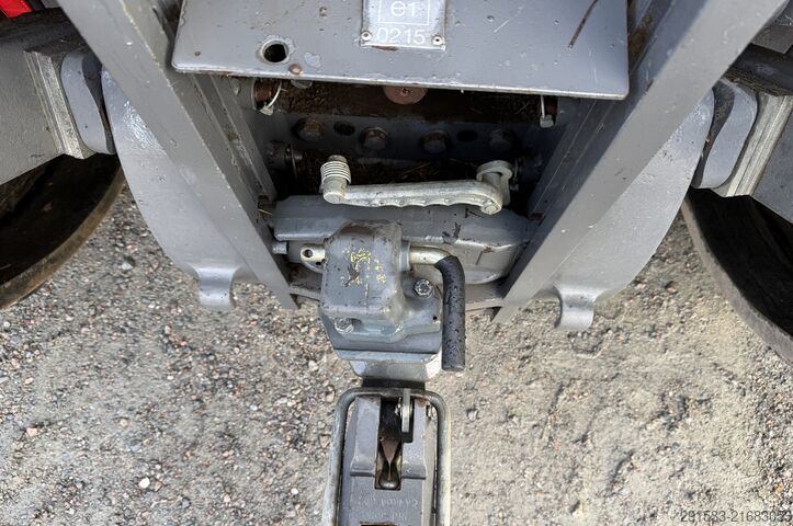 Tractor Challenger MT775E / LIKE NEW!